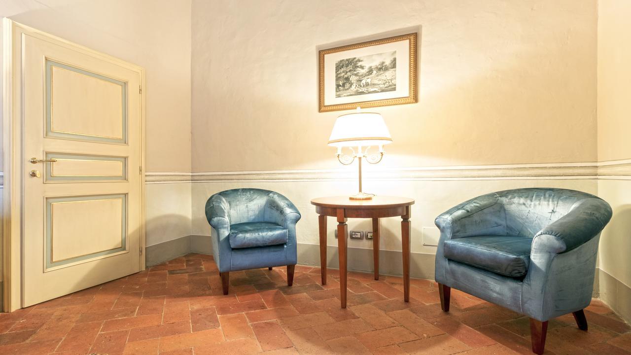 Badia Di Campoleone - Italianway Arezzo Room photo