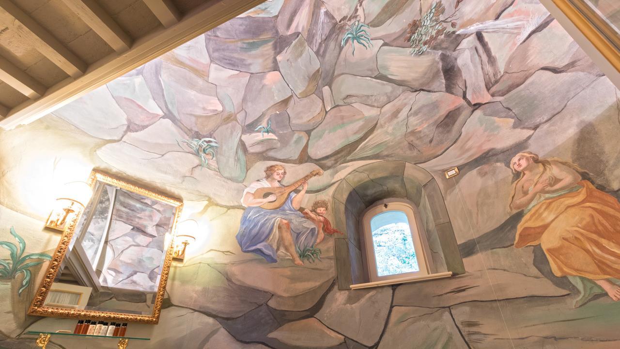 Badia Di Campoleone - Italianway Arezzo Room photo