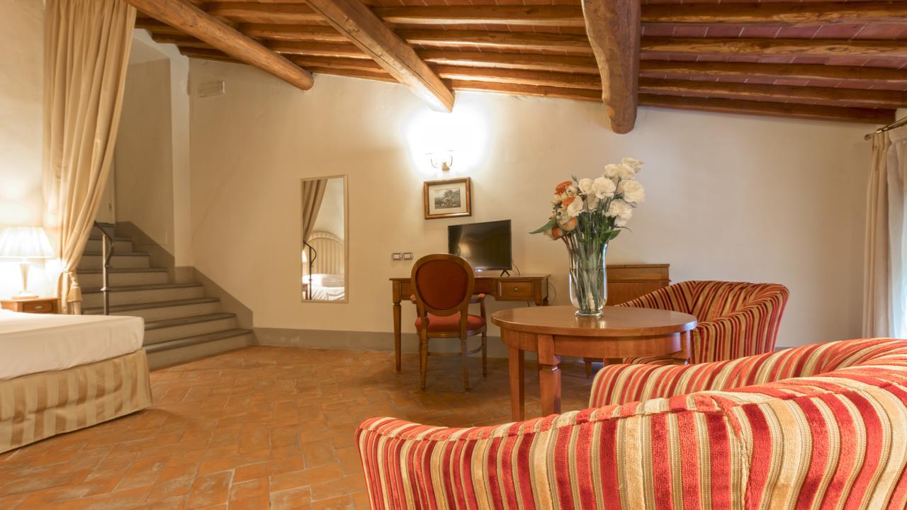 Badia Di Campoleone - Italianway Arezzo Room photo
