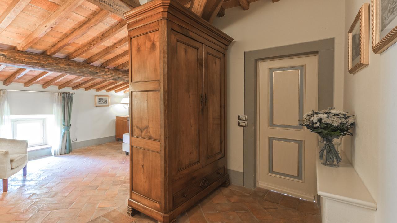Badia Di Campoleone - Italianway Arezzo Room photo