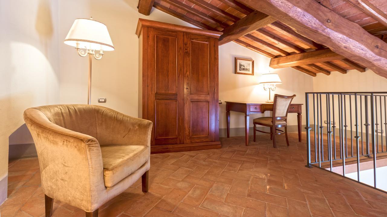 Badia Di Campoleone - Italianway Arezzo Room photo