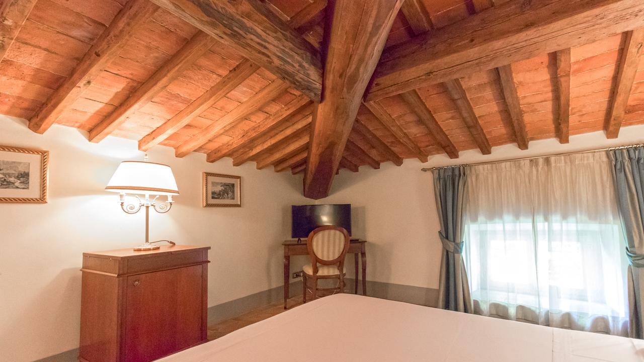 Badia Di Campoleone - Italianway Arezzo Room photo